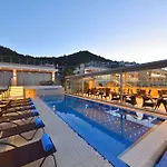 Spektr Boutique 3* Yalikavak