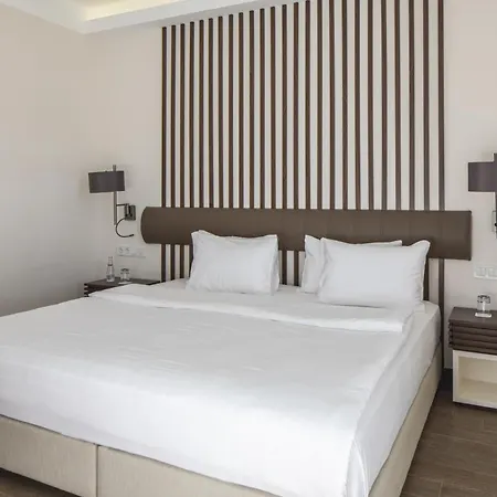 فندق Spektr Boutique 3*