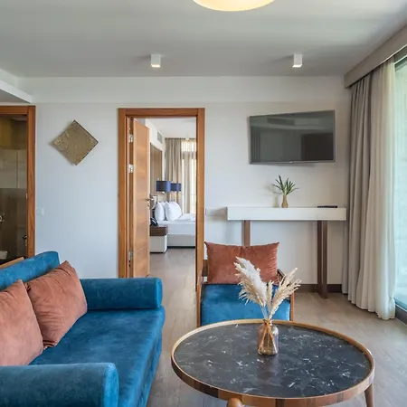 Spektr Boutique Hotel 3*