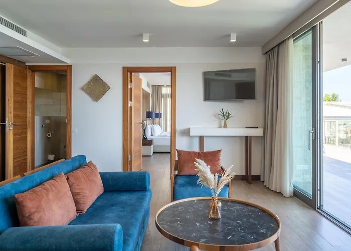 Spektr Boutique Hotel 3*