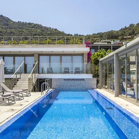 Spektr Boutique Hotel 3*