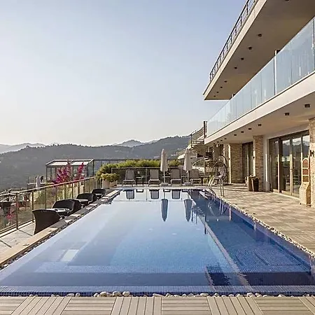 Spektr Boutique Yalıkavak