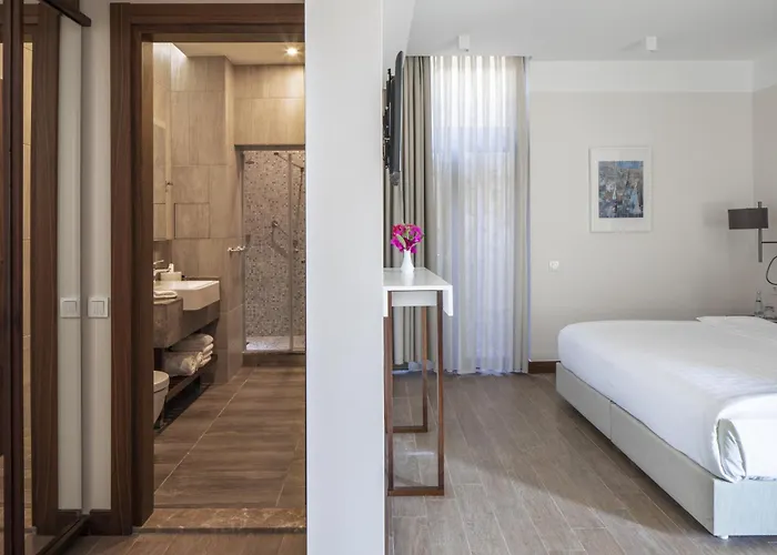 Hotel Spektr Boutique 3*