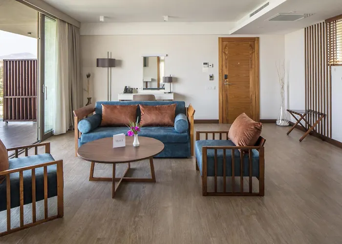 Spektr Boutique Yalıkavak